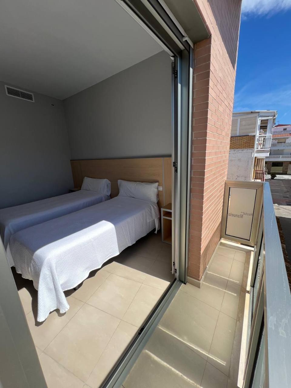 Hostal Manuela Punta Umbría Buitenkant foto